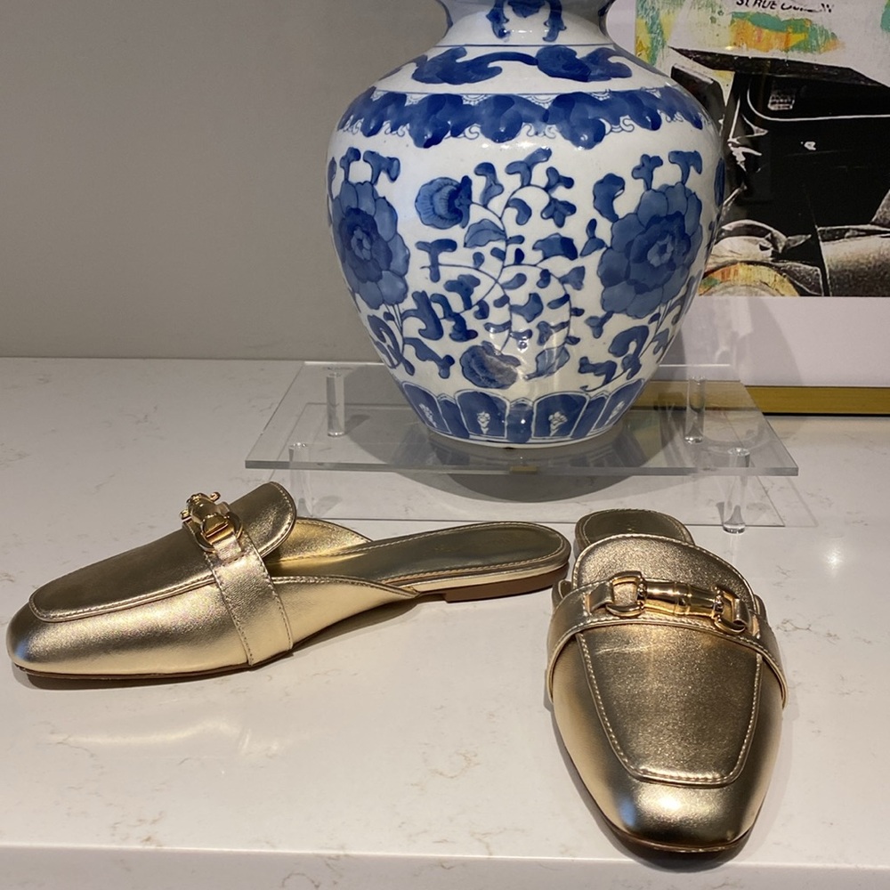 Like New Lilly Pulitzer Buckle Mules